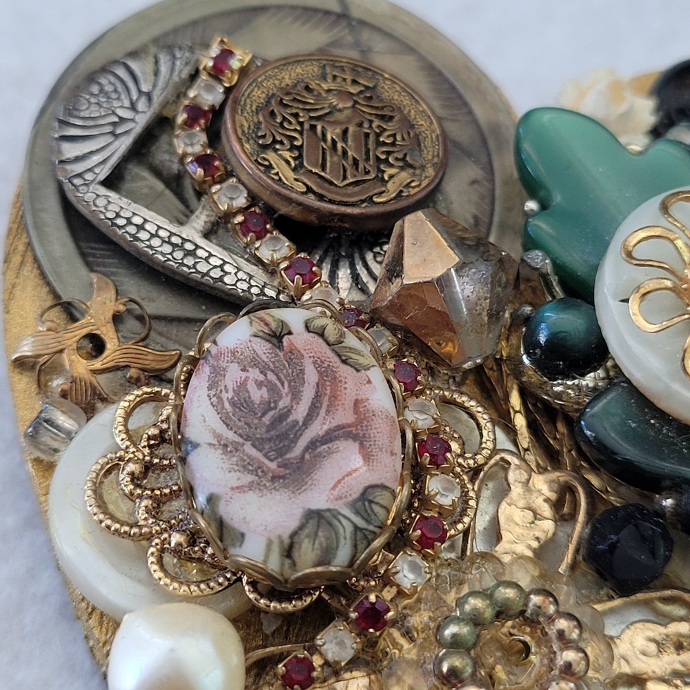 Mastercrafts Artisan Assemblage Heart Brooch Mixed Media Statement Pin 3 Inch